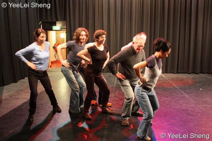 A community-cast workshop in preparation for The Southwark Mysteries 2010. London, United Kingdom. © 2010 Photographicon